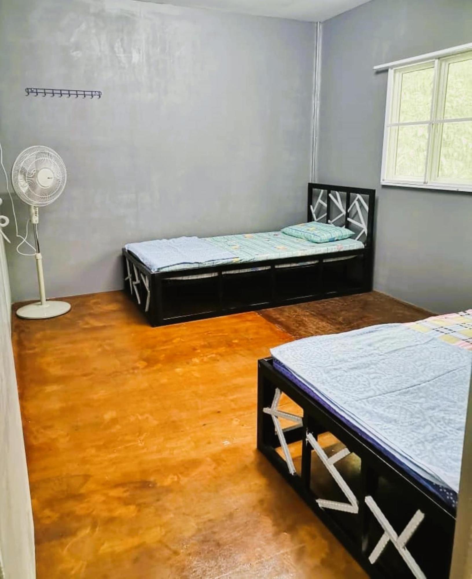 Oyo Home 90491 Flinstone Lodge 코타키나발루 외부 사진
